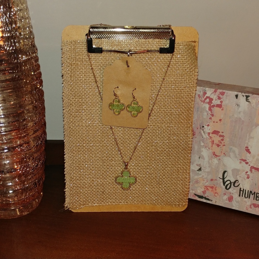 Gold & Jade Necklace/Earring Set